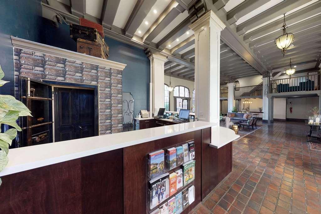 Hotel Petaluma, Ascend Hotel Collection Интериор снимка
