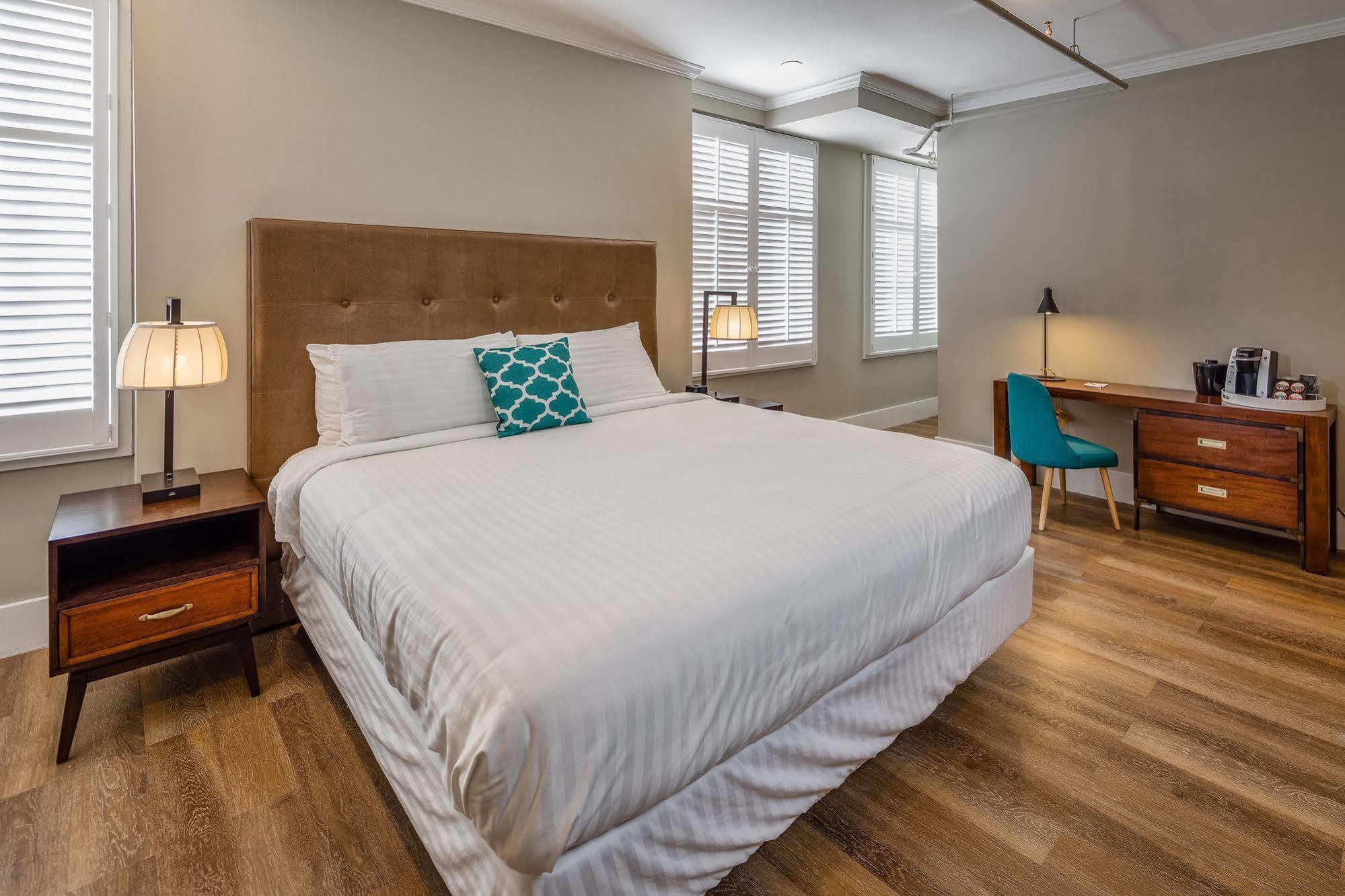 Hotel Petaluma, Ascend Hotel Collection Екстериор снимка